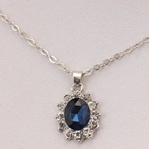 Silver Oval Cut Blue Sapphire Diamond Necklace